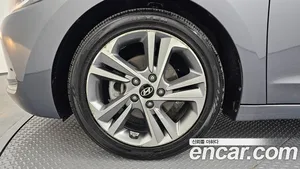 Hyundai Avante, 2018 — миниатюра 5