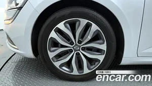 Renault SM6, 2016 — миниатюра 5