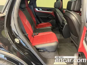 Porsche Cayenne, 2023 — миниатюра 10