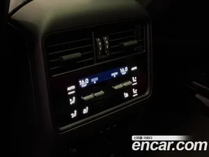 Porsche Cayenne, 2023 — миниатюра 18