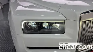 Rolls-Royce Cullinan, 2022 — миниатюра 8