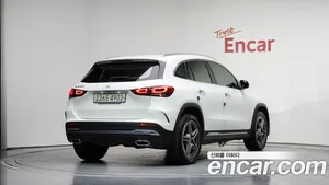 Mercedes-Benz GLA-Class, 2022 — миниатюра 2