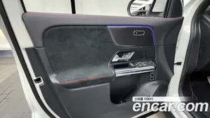 Mercedes-Benz GLA-Class, 2022 — миниатюра 14