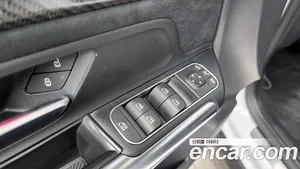 Mercedes-Benz GLA-Class, 2022 — миниатюра 29