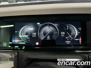 Rolls-Royce Cullinan, 2025 — миниатюра 5