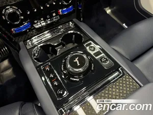 Rolls-Royce Cullinan, 2025 — миниатюра 9