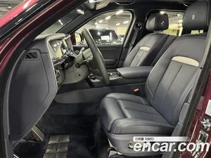 Rolls-Royce Cullinan, 2025 — миниатюра 10