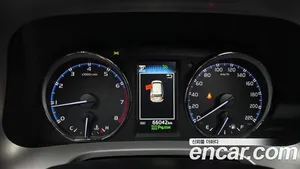 Toyota RAV4, 2018 — миниатюра 8