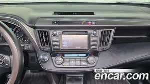 Toyota RAV4, 2018 — миниатюра 14