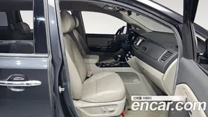 Kia Carnival, 2018 — миниатюра 15