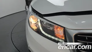Kia Carnival, 2017 — миниатюра 8