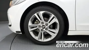 Hyundai Avante, 2017 — миниатюра 5
