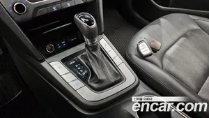 Hyundai Avante, 2017 — миниатюра 12