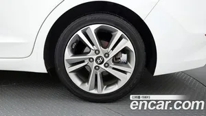 Hyundai Avante, 2017 — миниатюра 7