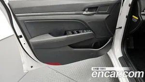 Hyundai Avante, 2017 — миниатюра 14