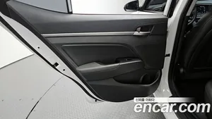 Hyundai Avante, 2017 — миниатюра 15
