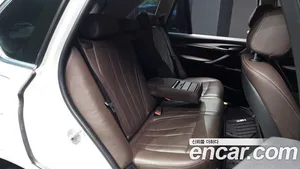 BMW X5, 2017 — миниатюра 11