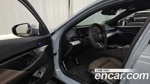 BMW 5-Series, 2024 — миниатюра 13