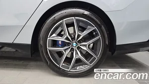 BMW 5-Series, 2024 — миниатюра 7