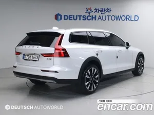 Volvo V60, 2023 — миниатюра 2