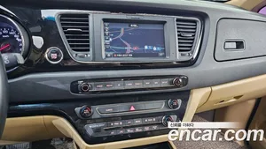 Kia Carnival, 2018 — миниатюра 14