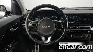 Kia Niro, 2021 — миниатюра 13