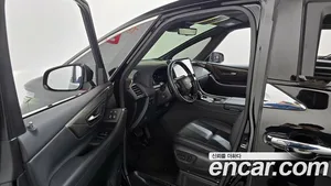 Toyota Alphard, 2024 — миниатюра 10