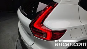 Volvo XC40, 2023 — миниатюра 9