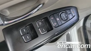 Kia Carnival, 2017 — миниатюра 12