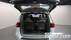 Kia Carnival, 2017 — миниатюра 20