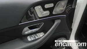 Mercedes-Benz GLE-Class, 2023 — миниатюра 19