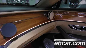 Bentley Flying Spur, 2022 — миниатюра 16