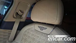 Bentley Flying Spur, 2022 — миниатюра 18