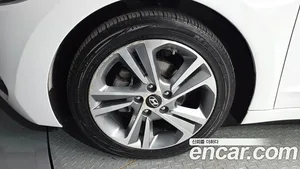 Hyundai Avante, 2017 — миниатюра 5