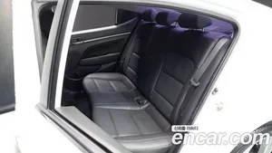 Hyundai Avante, 2017 — миниатюра 18