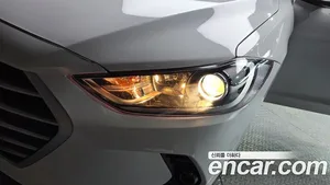 Hyundai Avante, 2017 — миниатюра 8