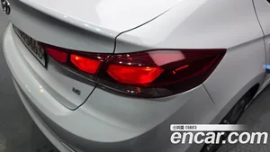Hyundai Avante, 2017 — миниатюра 9