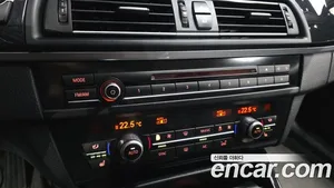BMW 5-Series, 2015 — миниатюра 16