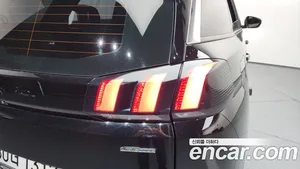 Peugeot 5008, 2020 — миниатюра 9
