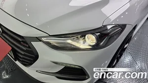 Hyundai Avante, 2017 — миниатюра 8