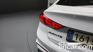 Hyundai Avante, 2017 — миниатюра 9