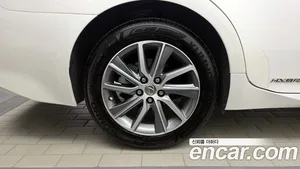 Lexus ES, 2018 — миниатюра 30