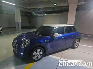Mini Cooper, 2018 — миниатюра 2