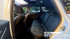 Audi Q4 e-tron, 2022 — миниатюра 11
