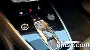 Audi Q4 e-tron, 2022 — миниатюра 15