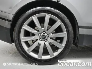 Land Rover Range Rover Velar, 2017 — миниатюра 5