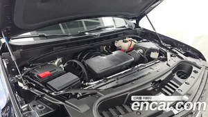 Cadillac Escalade, 2025 — миниатюра 6