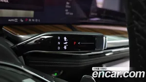 Cadillac Escalade, 2025 — миниатюра 9