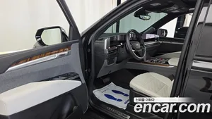 Cadillac Escalade, 2025 — миниатюра 10