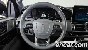 Lincoln Navigator, 2021 — миниатюра 19
